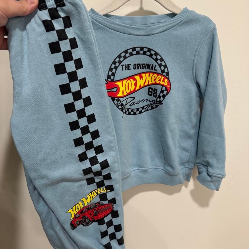 Hot Wheels Sweat Set Size 3T